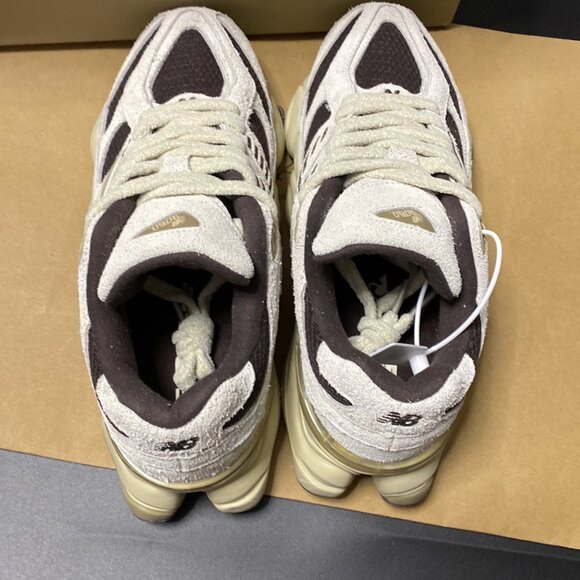 New Balance U9060SYD Sneaker - Picture 6 of 9